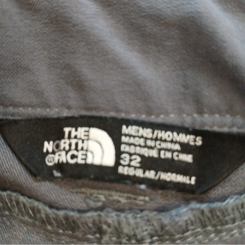 Lot of 2 The North Face Men's Nylon Hiking Shorts Size 32 Black Gray side zipper